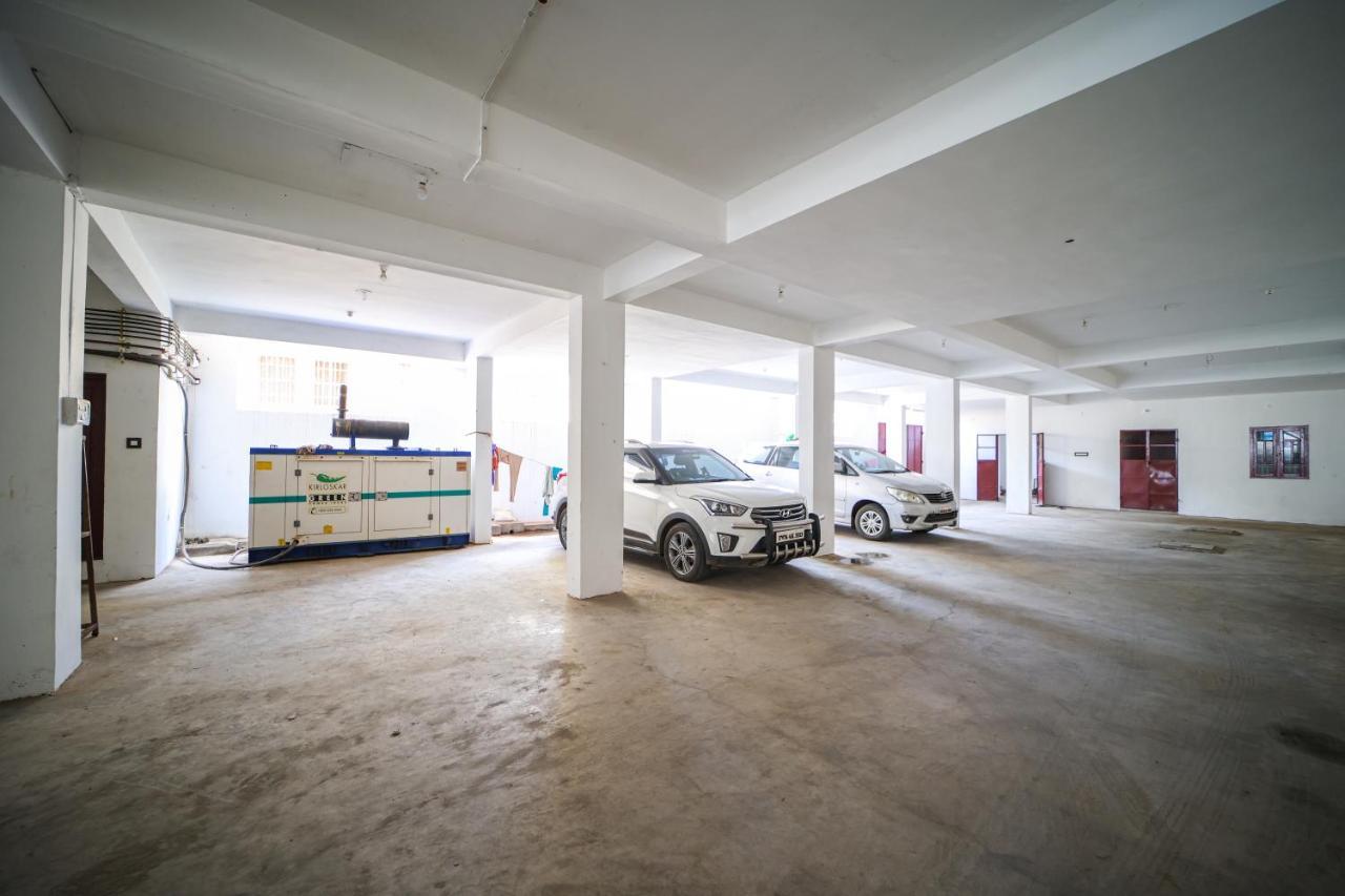The Pothigai Palace Hotel Kuttalam  Ngoại thất bức ảnh