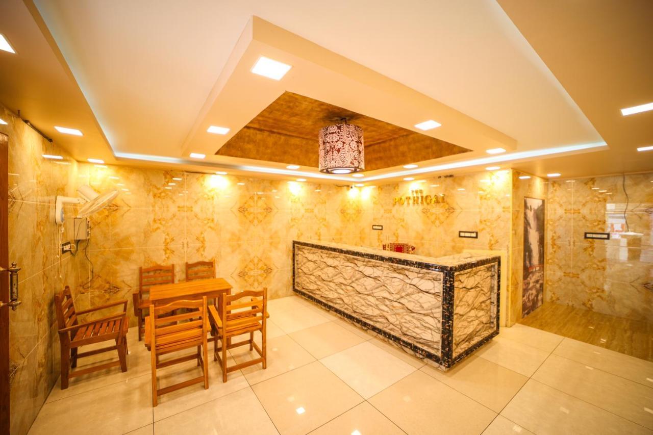 The Pothigai Palace Hotel Kuttalam  Ngoại thất bức ảnh